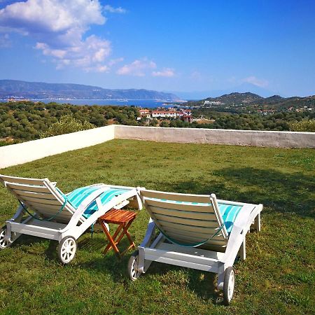Olive Bay Hilltop Apartments Amoliani Bagian luar foto