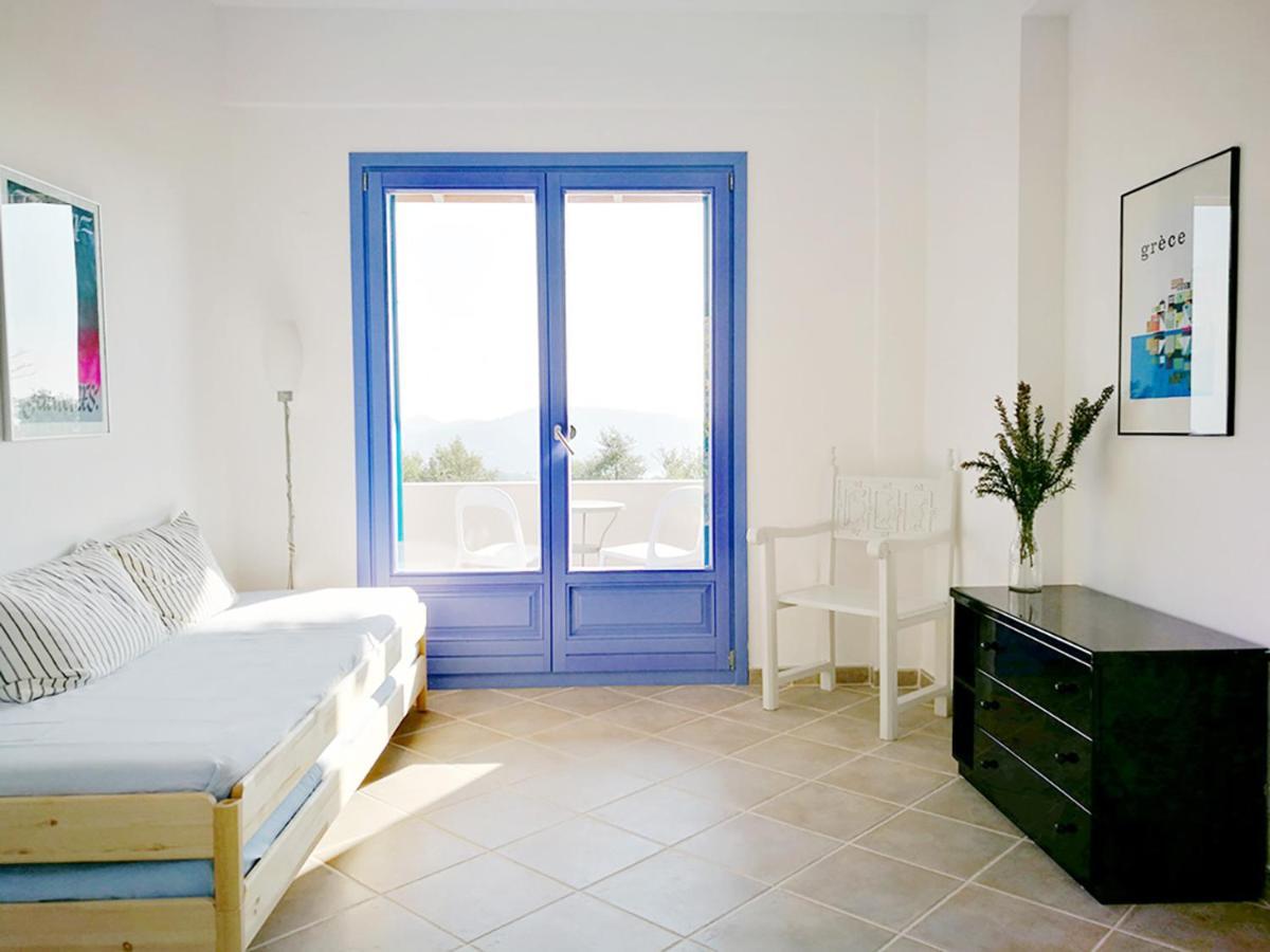Olive Bay Hilltop Apartments Amoliani Bagian luar foto